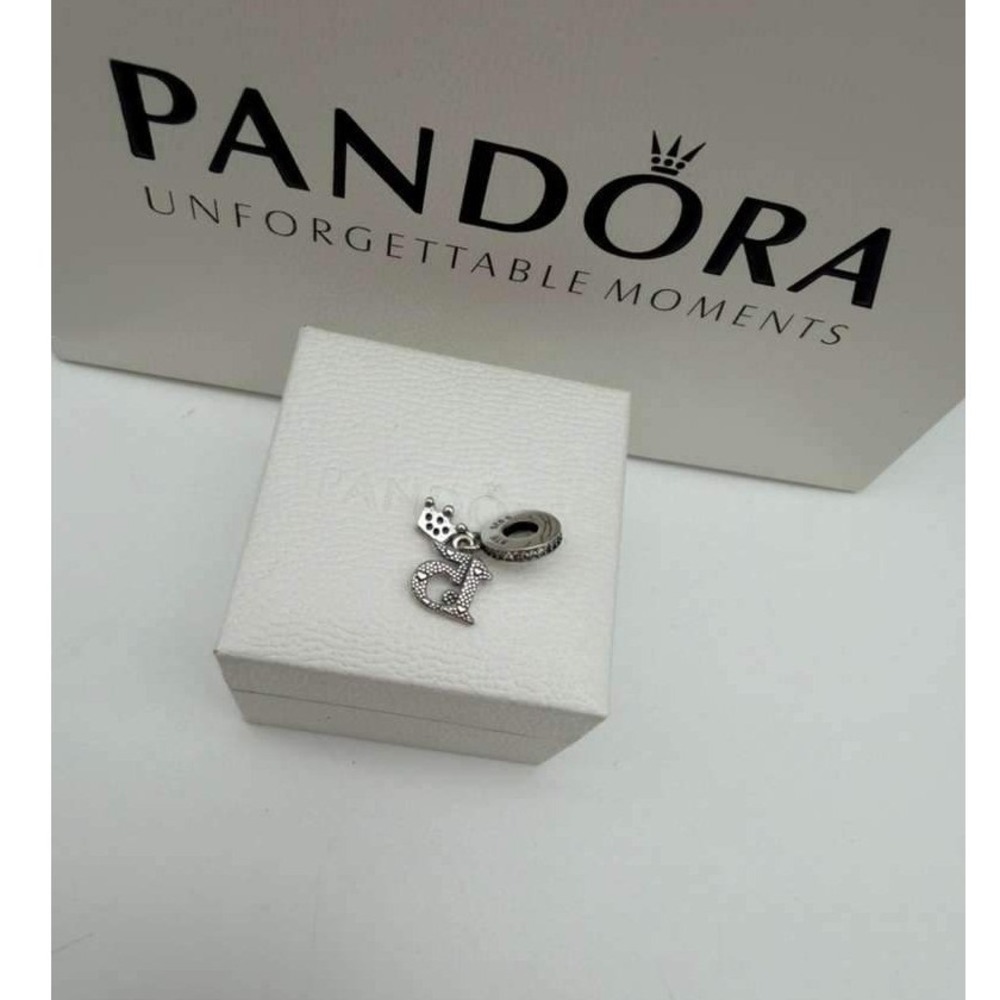 Pandora Sweet 15 Crown Dangle Charm – S925 – New in Box - Picture 3 of 5